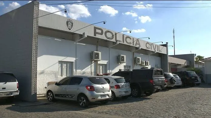 Mãe e filha são presas suspeitas de tráfico e aliciamento de menores em Campina Grande