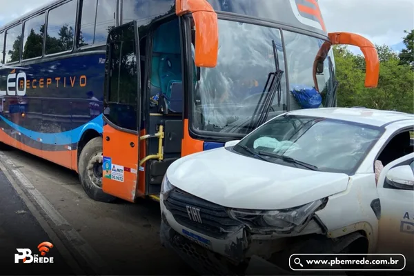 Acidente entre ônibus com torcedores do Santa Cruz e mais dois veículos deixa feridos na Paraíba
