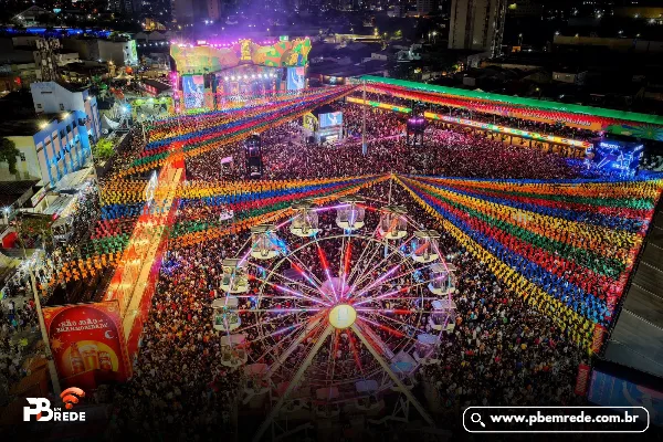Parque do Povo recebe Forró Pegado, Santanna, Taty Girl e Nathanzinho Lima neste domingo (8)