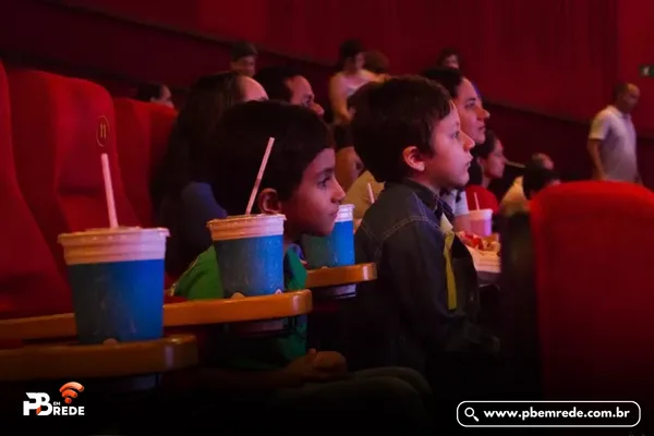 Pessoas com autismo podem levar alimentos a restaurantes e cinemas na PB