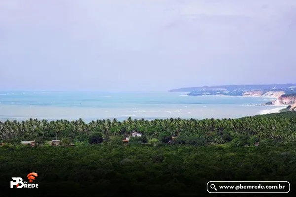 Quatro trechos de praias continuam impróprios para banho no Litoral da Paraíba