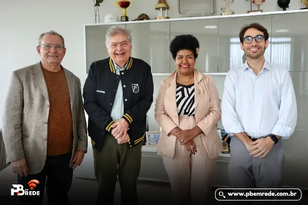 Vereadora Jô Oliveira (PCdoB) e Dr.Dalton Gadelha, discutem desafios da saúde em Campina Grande