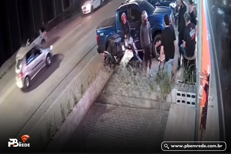 Assalto ‘Frustrado’: Ladrões Invadem Hamburgueria e Dão de Cara com a PM na Fuga em Campina Grande