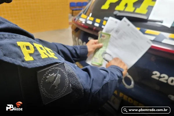 PRF prende idoso foragido da Justiça por apropriação indébita e estelionato em Pombal/PB