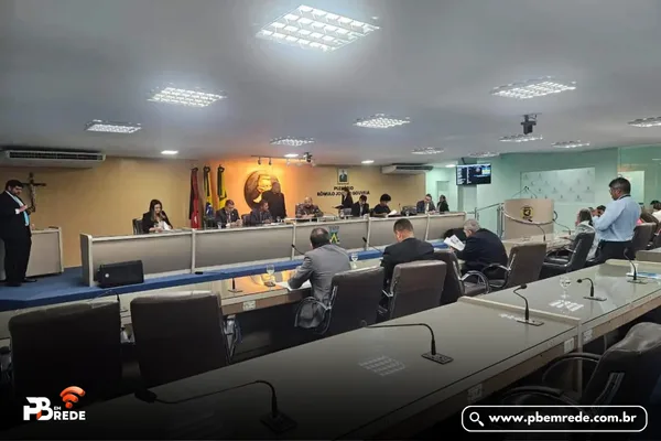 CMCG aprova suplementação de R$ 95 mi; vereadores cobram pagamento de servidores