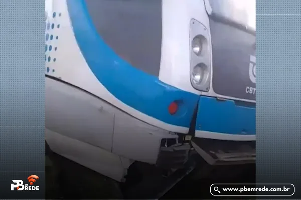 VLT que seguia viagem para Santa Rita descarrila em João Pessoa e interdita um trecho